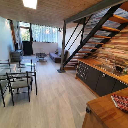 Appartement Centre Ville Au Calme Jardin Et Parking Public ラ・ロシェル エクステリア 写真